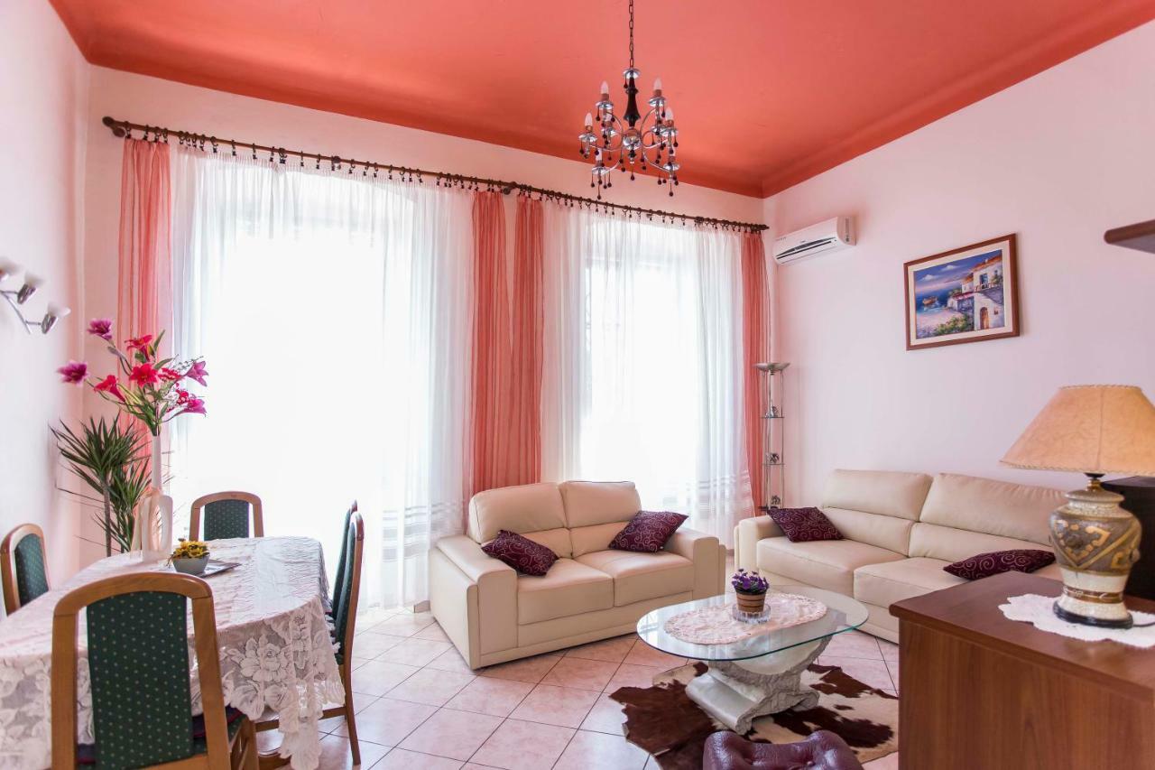 Emanuel Apartman Пула Экстерьер фото