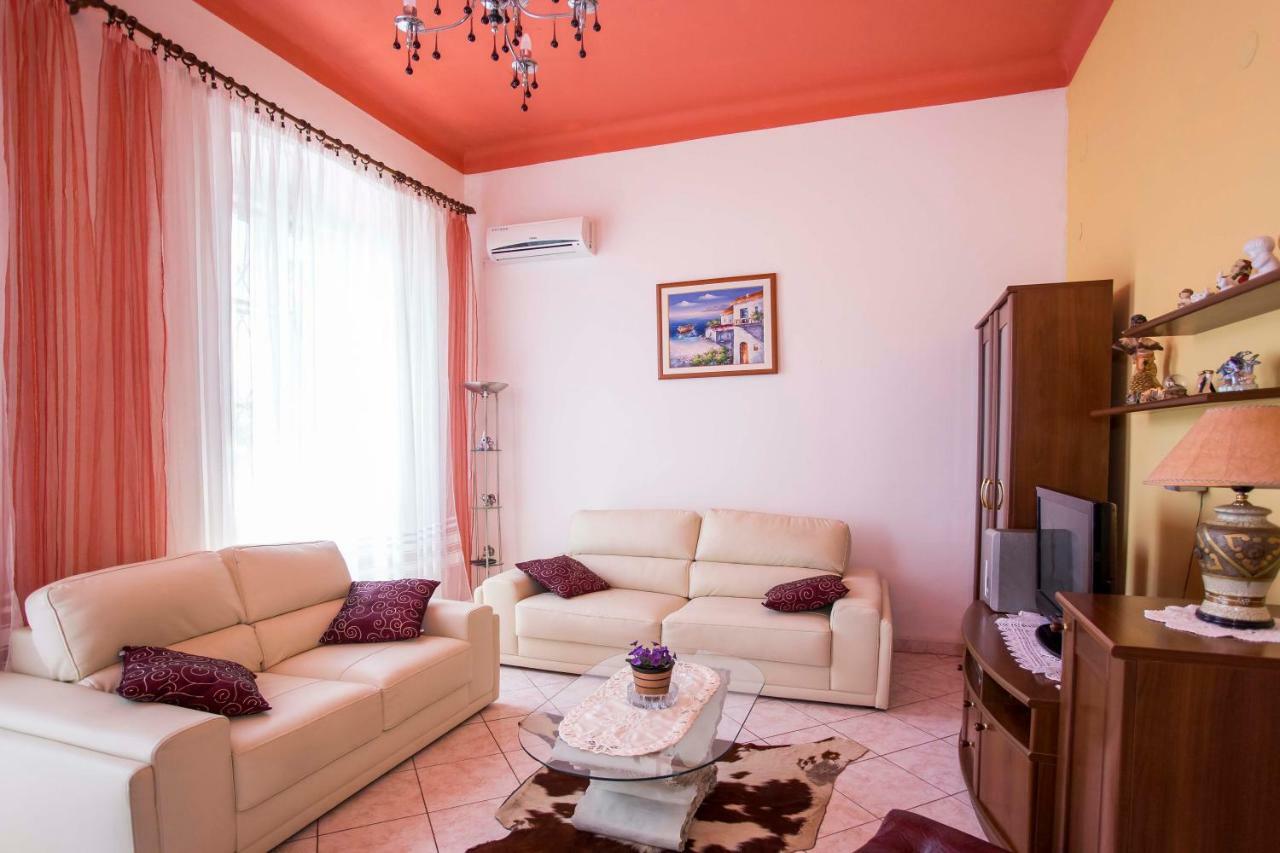 Emanuel Apartman Пула Экстерьер фото