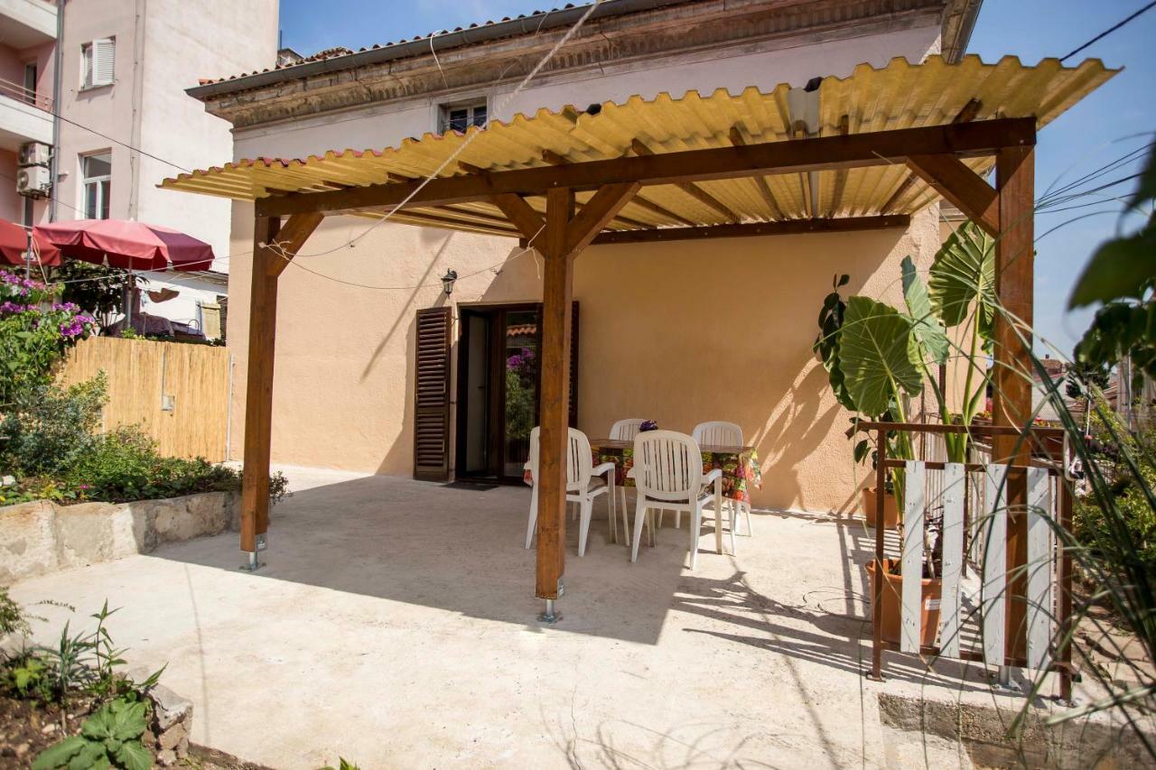 Emanuel Apartman Пула Экстерьер фото